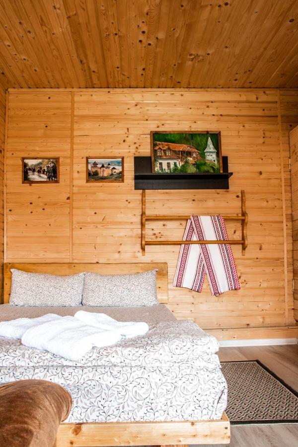 Bilya Richky Hotel Kamjanets-Podilsky Buitenkant foto