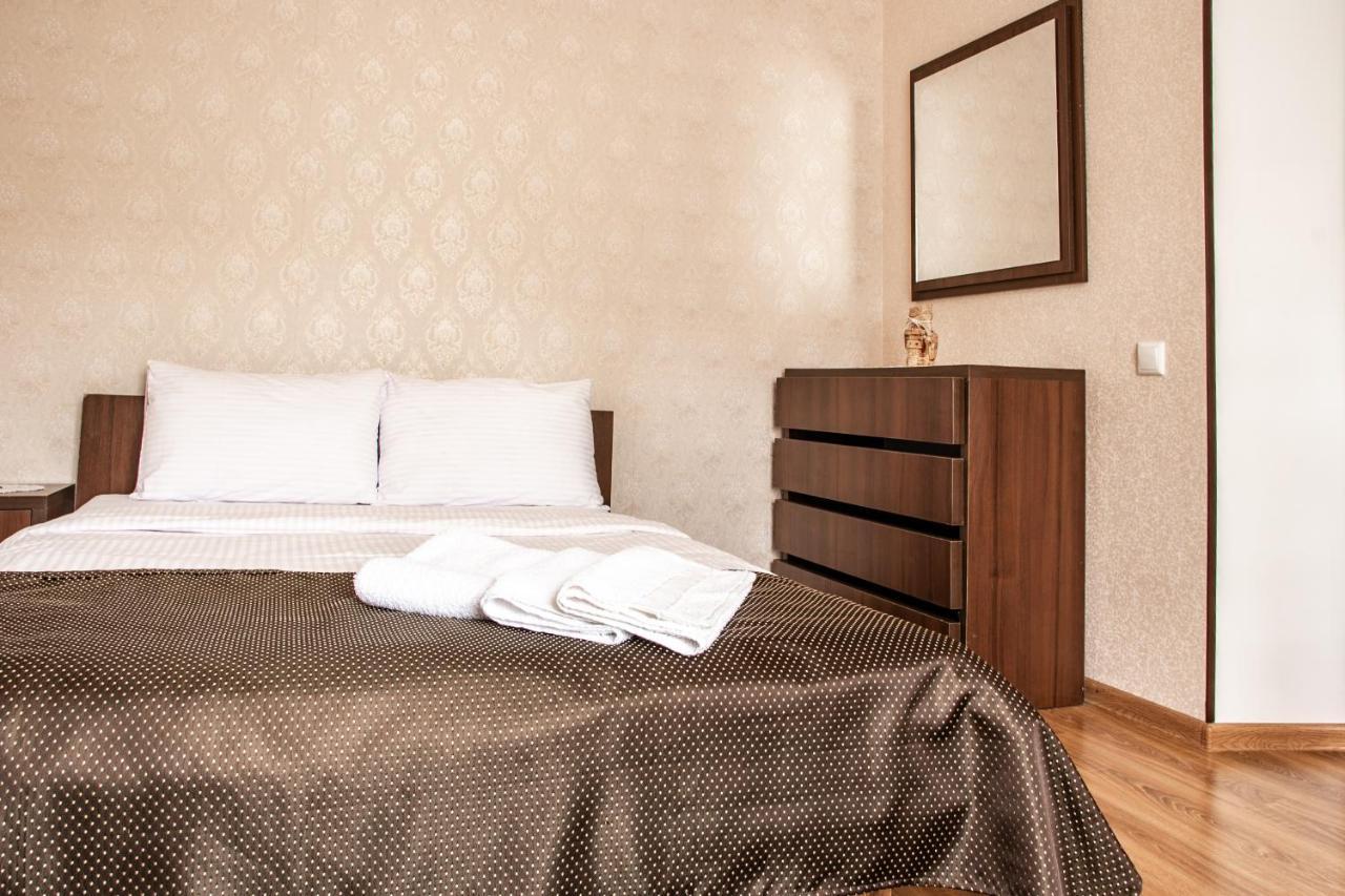 Bilya Richky Hotel Kamjanets-Podilsky Buitenkant foto