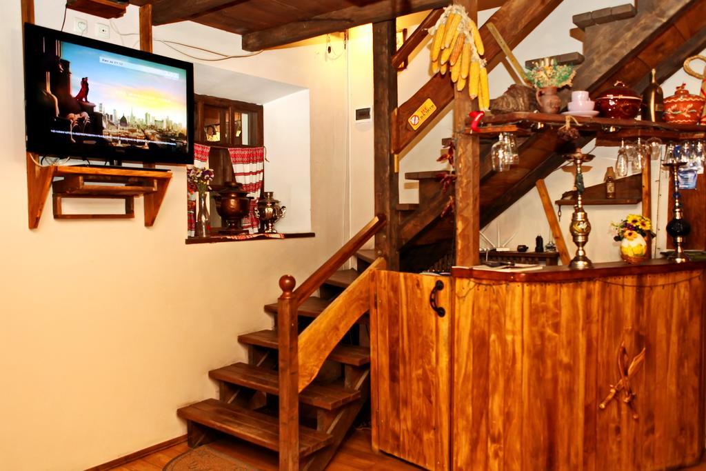 Bilya Richky Hotel Kamjanets-Podilsky Buitenkant foto