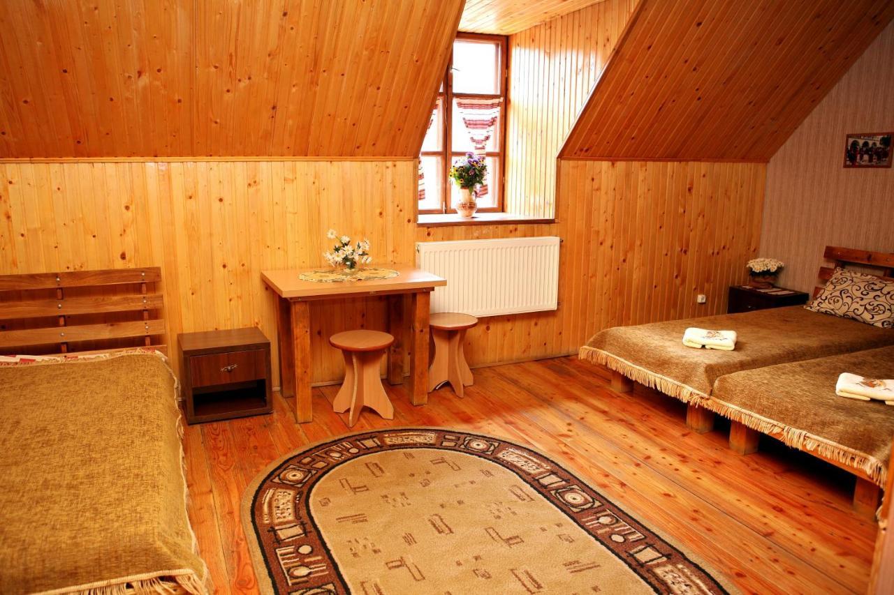 Bilya Richky Hotel Kamjanets-Podilsky Buitenkant foto